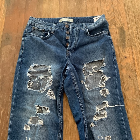 Topshop Modo Hayden Medium wash High Waisted Distressed Jeans - Picture 2 of 7